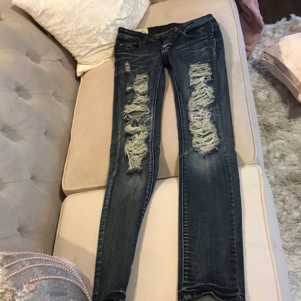Jeans
